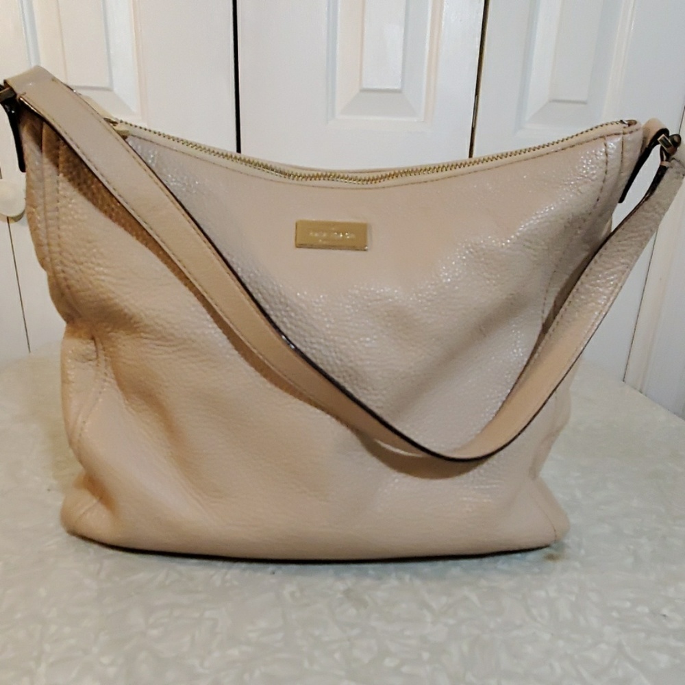 KATE SPADE Tan Pebble Grain Leather Shoulder Bag